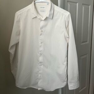 Young Men’s CALVIN KLEIN white dress shirt size 18